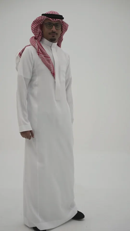 منتجات بخلفية بيضاء — من أعمال لايف لينس