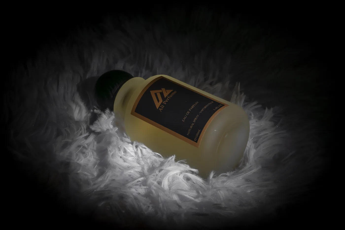تصوير عطور — مشهد لايف ستايل